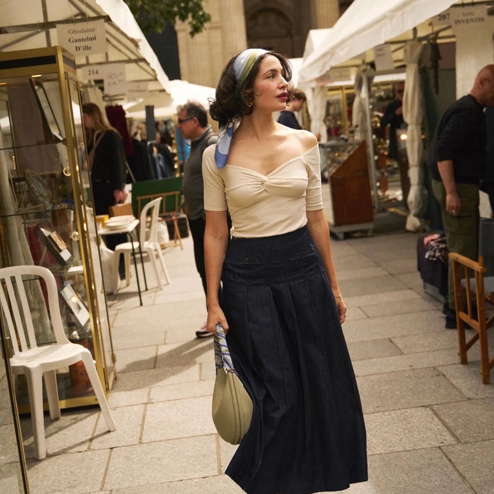 NWT Sezane caro Elegant Cream Off-Shoulder Top